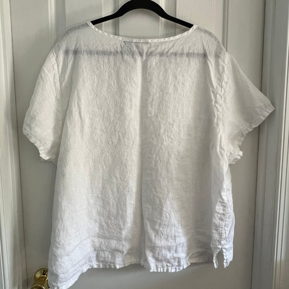 Womens 3XL 100% Linen Tahari White Short Sleeve Scoop Neck Blouse Plus EUC - Picture 3 of 3